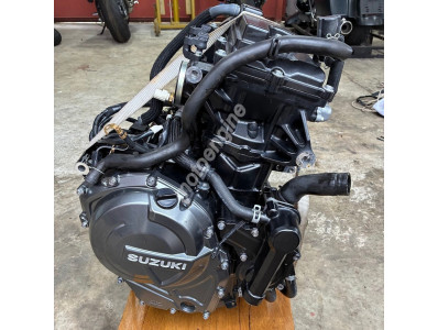 Двигатель для мотоцикла SUZUKI GSX-8S FRA1